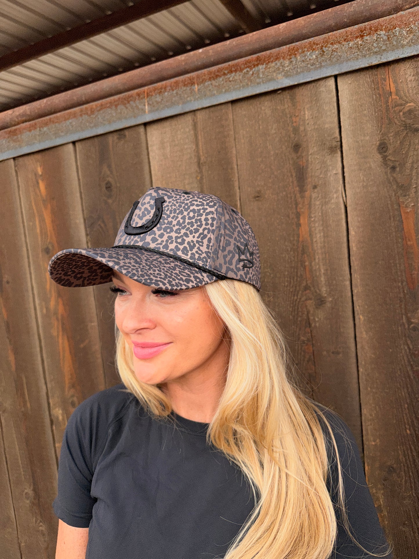 Cheetah Horseshoe